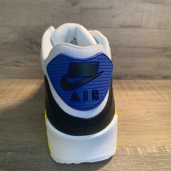 Nike Air Max 90 ‘Be True’ - Picture 4 of 8